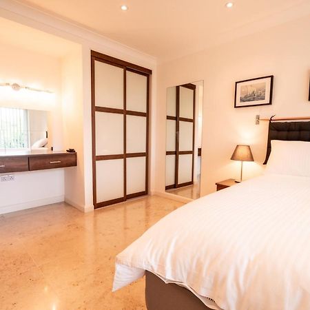 Ecton House Bed & Breakfast Newport  Ngoại thất bức ảnh