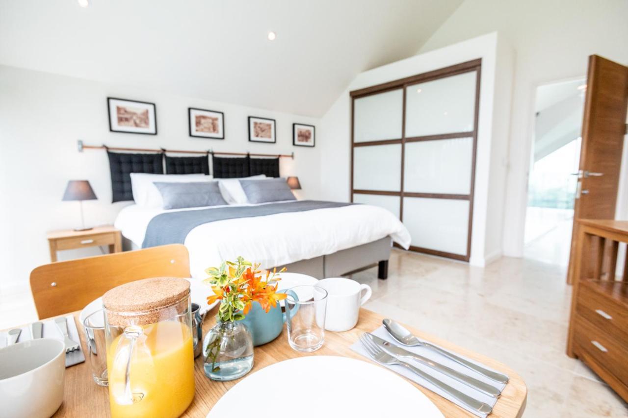 Ecton House Bed & Breakfast Newport  Ngoại thất bức ảnh