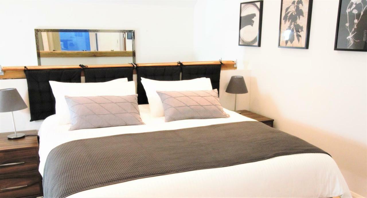 Ecton House Bed & Breakfast Newport  Ngoại thất bức ảnh